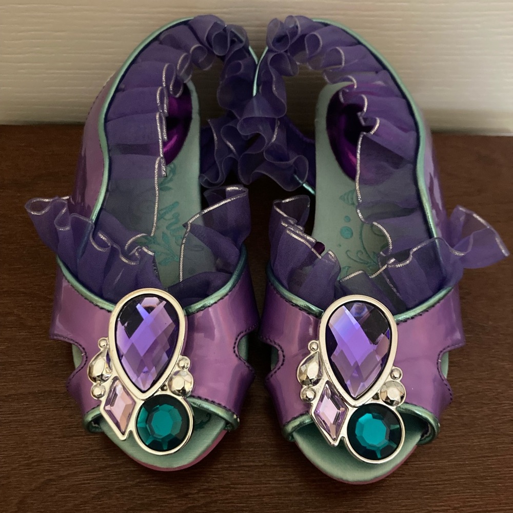 Disney’s Ariel (The Little Mermaid) size 9/10